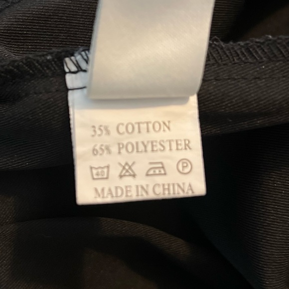 Romwe Black Pleated Mini Skirt size small with grommets Zipper side - Picture 4 of 4